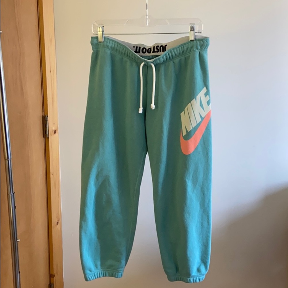Nike cropped sweats